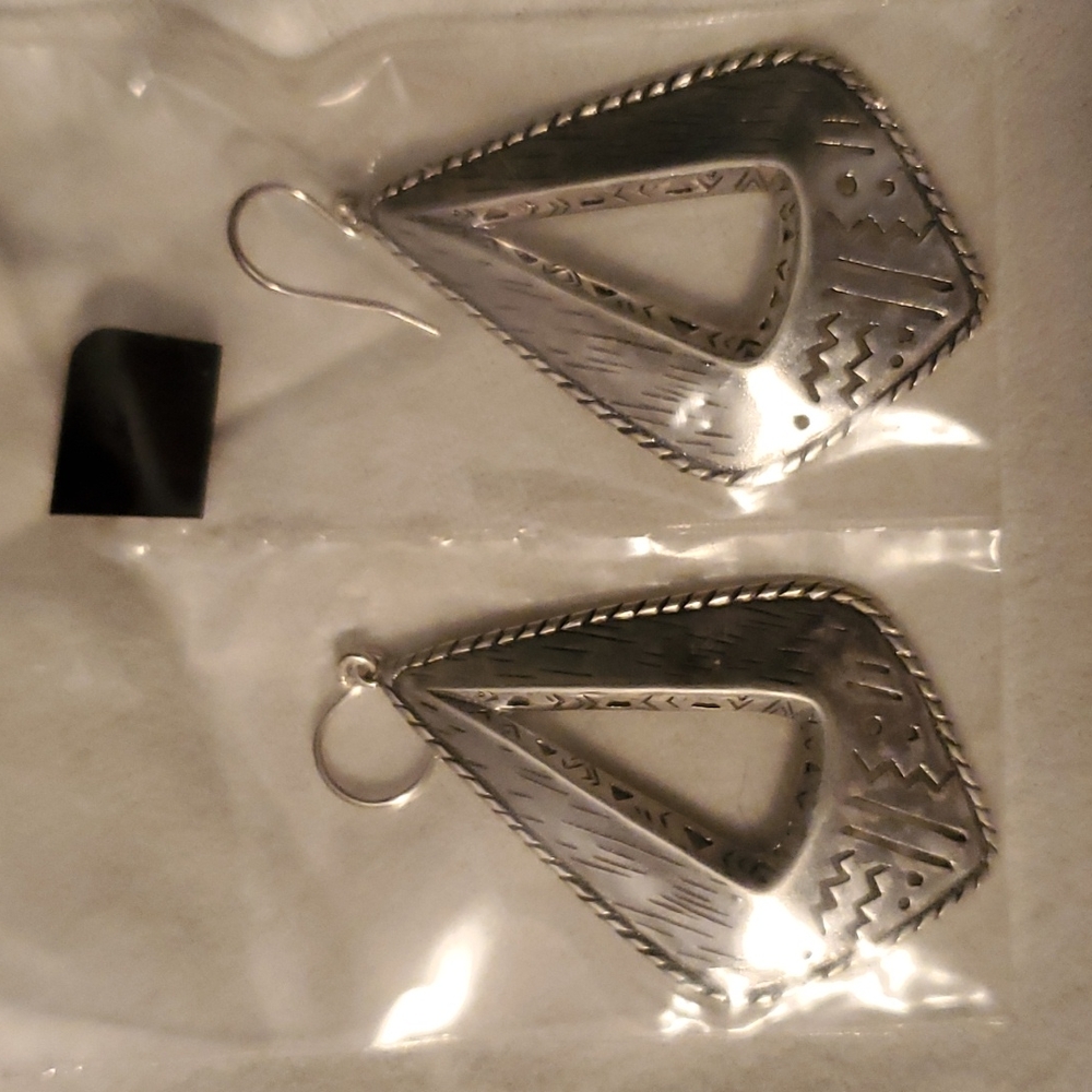 Silpada earrings
